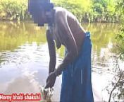 Indian village aunty bathing river show her boobs and pussy rubbing smoothly Part II from village girl nude bathing and self recording at open area