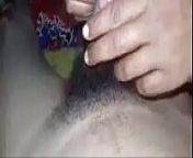 Desi girl hot alone dick sucking from desi girl sucking dick and squeezing out breast milk on it
