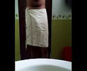 Indian boy towel dance from indian big thighs aunties