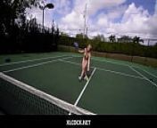 Kimberly Snow's playing tennis for serious bet with BBC Jonathan from bhayankar pari hot sexy pond