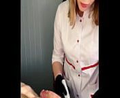 The client couldn't take it anymore and CUM vigorously during the procedure. With English subtitles from doctar and nurce xxx video