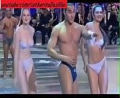 DESFILE de Colecciones De LENCER&Iacute;A Om Y Melissa [MIXTO] from catwalk models nude faishon show vid