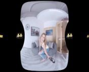 Barbara Sweet puts on pee drenched denims in this vr porno from garbaa