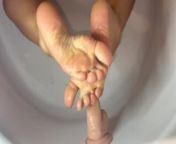 Pleasuring my dildo with my cute latina feet from 👉k8seo com👈体育彩票引流推广方法 体育行业竞价推广案例分析853
