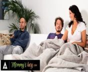 MOMMY'S BOY - Reagan Foxx Gives Stepson Sneaky Handjob Next To Husband During Movie Night! from rengin