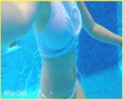 🔥HOT MILF in wet shirt underwater hotel pool from rajce idnes bazen nude